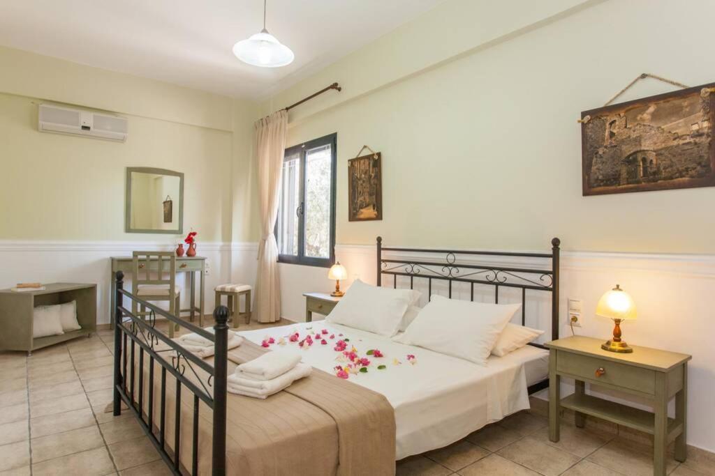 Villa Manolis Ханья Экстерьер фото
